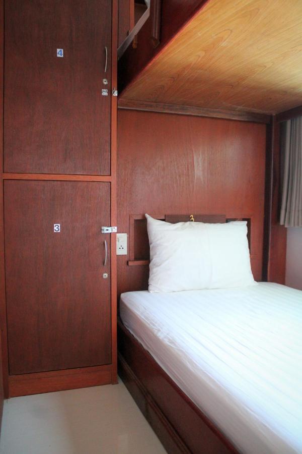 Phangan Barsay Hostel Тонг Сала Экстерьер фото