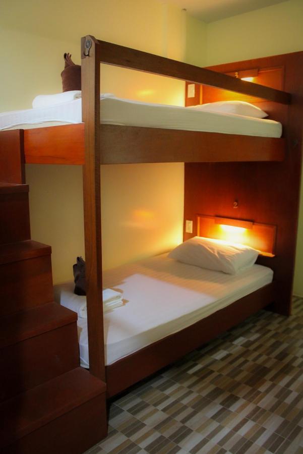 Phangan Barsay Hostel Тонг Сала Экстерьер фото